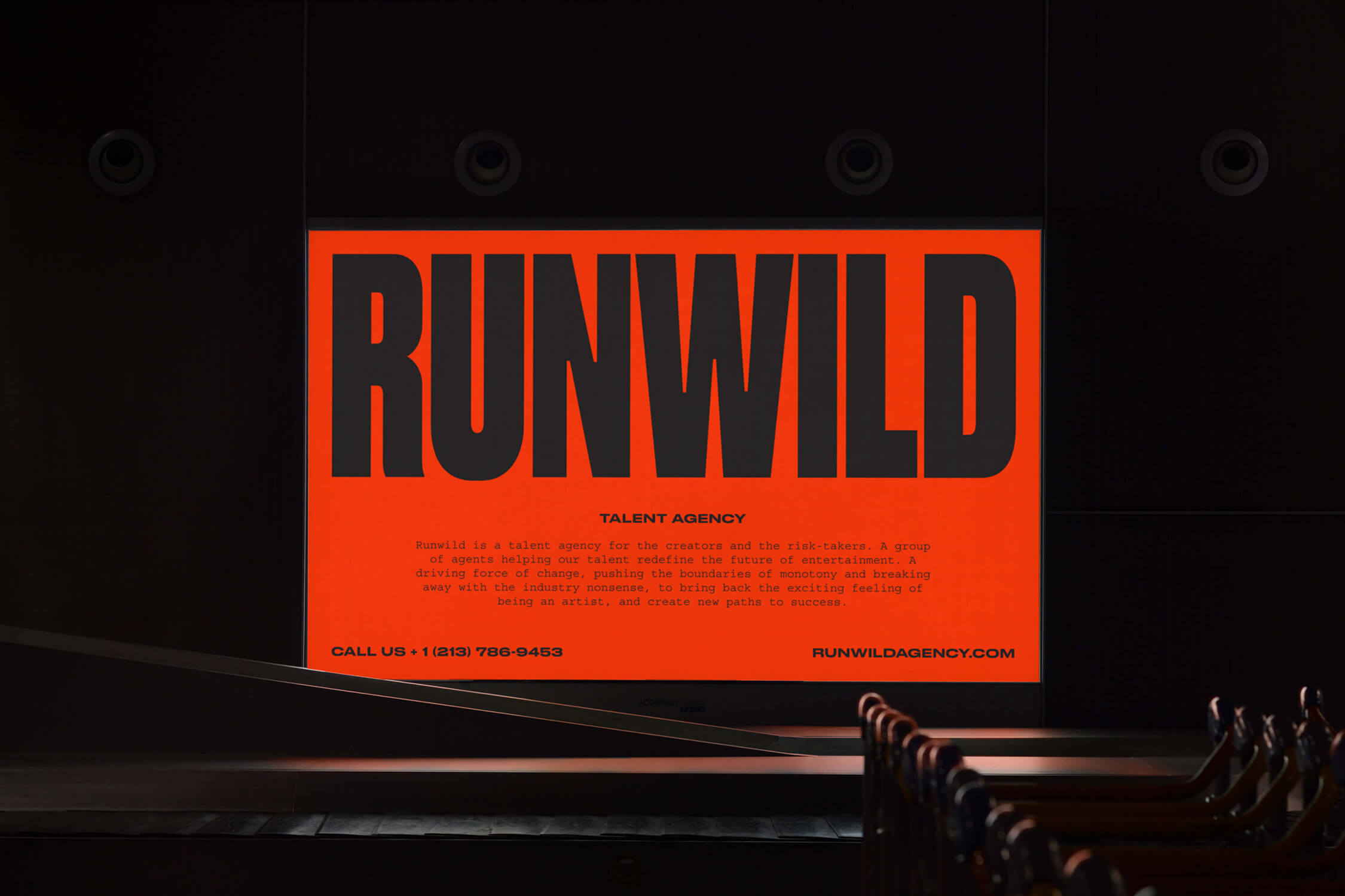 Vortic Studio-Runwild-branding-01-web
